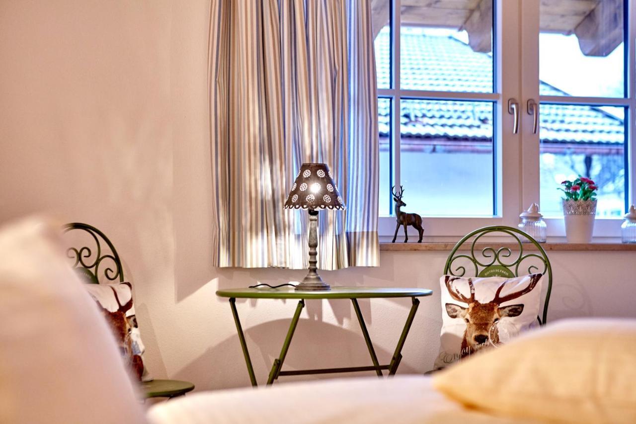 Ferienwohnung Eckbauer ガルミッシュ・パルテンキルヒェン 部屋 写真